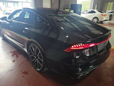 Used 2023 Audi S7 Prestige AWD/4WD image 5
