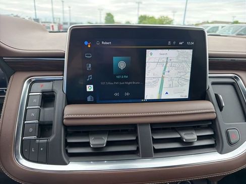 Used 2022 Chevrolet Tahoe High Country AWD/4WD image 39