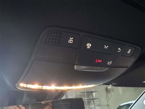 Used 2022 Mercedes-Benz E 350 4MATIC Sedan image 30