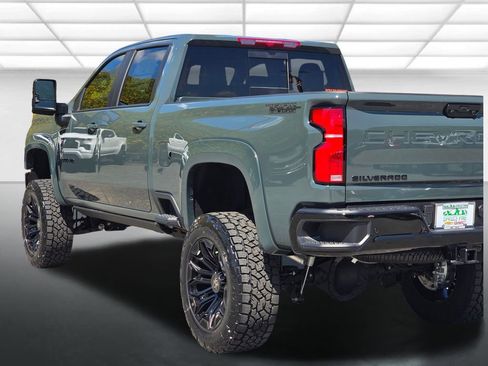 New 2025 Chevrolet Silverado 2500 LT w/ Trail Boss Package image 43