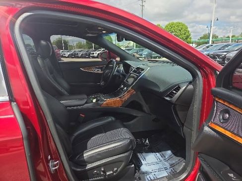 Used 2017 Lincoln MKX Reserve w/ Driver Assistance Package AWD/4WD image 63