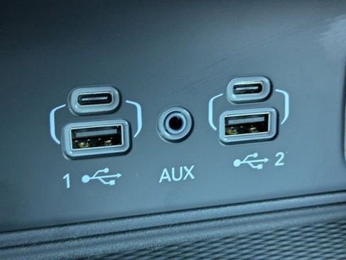 New 2025 Jeep Grand Cherokee L Overland w/ Luxury Tech Group IV image 20