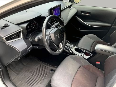 Certified 2024 Toyota Corolla SE FWD image 18