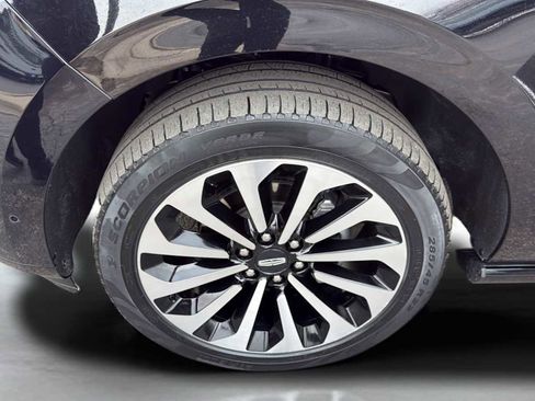 Used 2023 Lincoln Navigator Reserve image 40