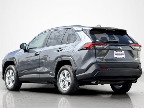Certified 2021 Toyota RAV4 XLE AWD/4WD image 3
