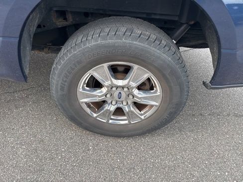 Used 2016 Ford F150 XLT w/ Equipment Group 302A Luxury image 5