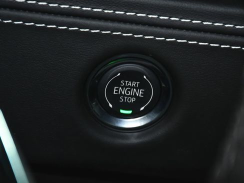 Used 2026 Cadillac Escalade ESV Platinum Sport AWD/4WD image 27
