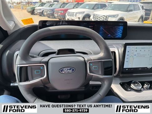 Used 2025 Ford Expedition Max Active image 23