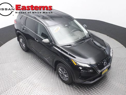 Used 2023 Nissan Rogue S AWD/4WD image 3