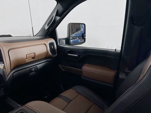 Used 2021 Chevrolet Silverado 3500 High Country AWD/4WD image 22