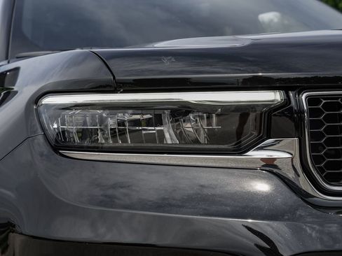 New 2025 Jeep Grand Cherokee Overland w/ Adv Protech Group III image 13