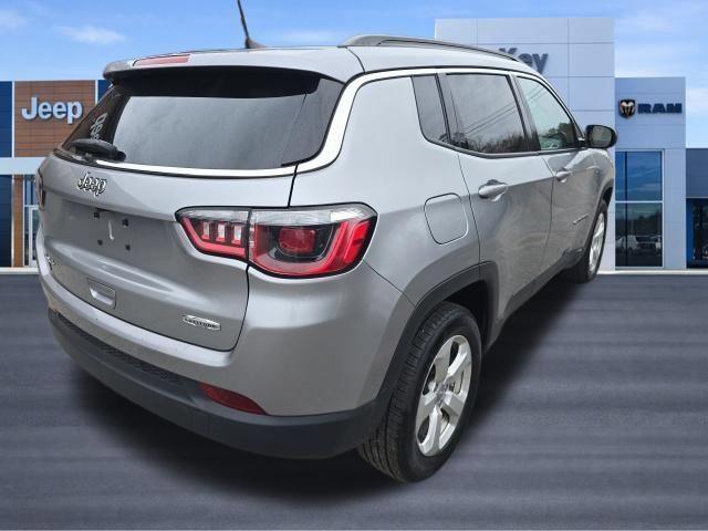 Used 2020 Jeep Compass Latitude w/ Popular Equipment Group AWD/4WD image 7