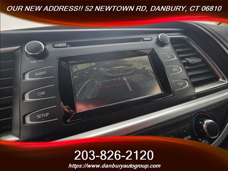 Used 2016 Toyota Highlander LE AWD/4WD image 14