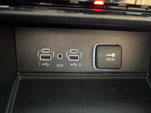 Used 2024 Jeep Grand Cherokee Summit w/ High Altitude Package AWD/4WD image 27