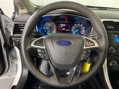 Used 2014 Ford Fusion SE image 15