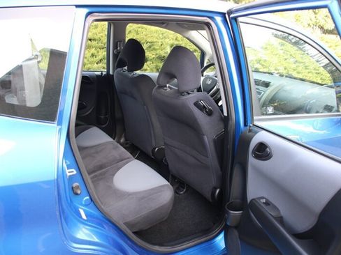 Used 2008 Honda Fit Sport image 6