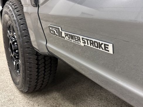 Used 2024 Ford F250 XL w/ STX Appearance Package image 4