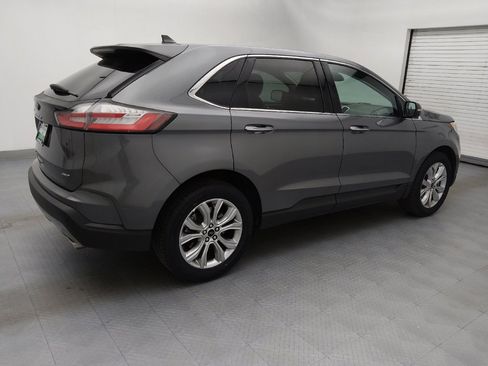 Used 2024 Ford Edge Titanium image 10