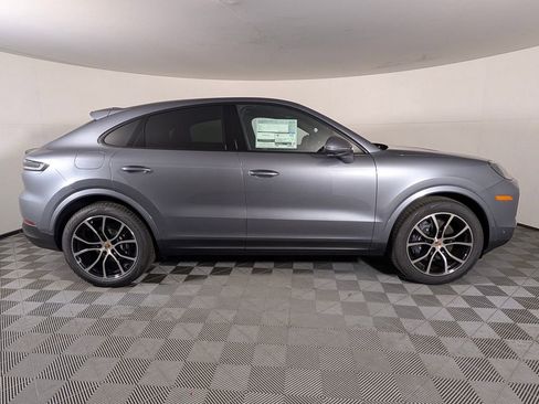 New 2026 Porsche Cayenne Coupe AWD/4WD image 8