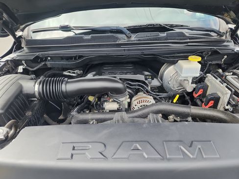 Used 2019 RAM 1500 Big Horn AWD/4WD image 29
