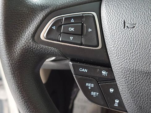 Used 2019 Ford Escape SE FWD image 22
