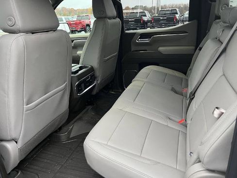 New 2026 GMC Sierra 1500 SLT w/ SLT Premium Plus Package image 5