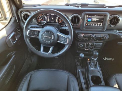 Used 2020 Jeep Gladiator Sport w/ Quick Order Package 24S image 17