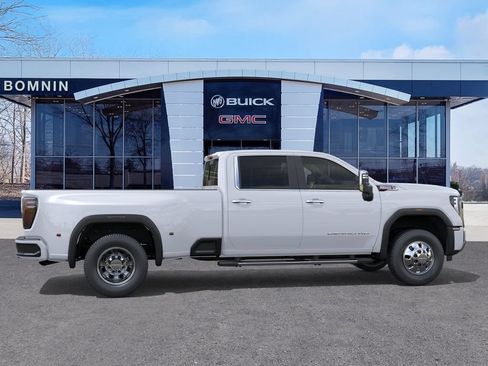 New 2026 GMC Sierra 3500 Denali w/ Denali Reserve Package AWD/4WD image 6