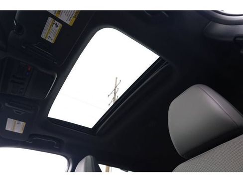 New 2026 Subaru Outback Limited AWD/4WD image 36
