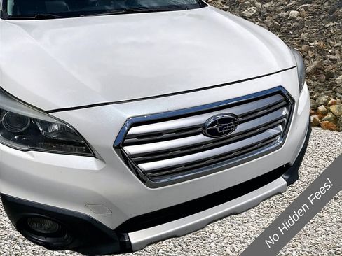 Used 2017 Subaru Outback 3.6R Limited AWD/4WD image 24
