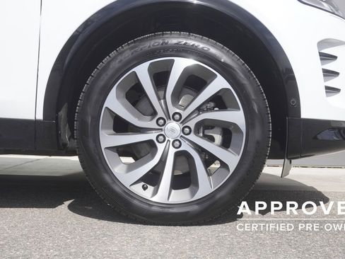Used 2025 Land Rover Discovery Sport Dynamic SE AWD/4WD image 35