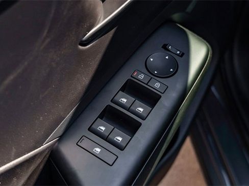 New 2025 Hyundai Kona SEL image 18