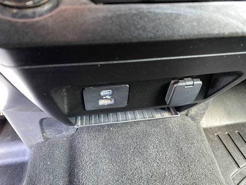 Used 2020 Ford F250 XLT image 19