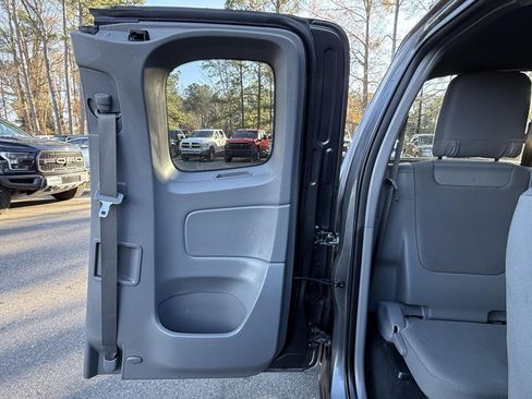 Used 2015 Toyota Tacoma 4x4 Access Cab image 22