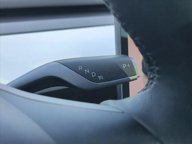 Used 2023 Tesla Model 3 Standard Range RWD image 12