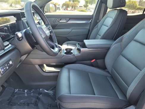 New 2026 GMC Terrain AT4 w/ Convenience Package III image 11