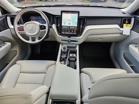 New 2026 Volvo XC60 B5 Ultra w/ Protection Package Premier image 14