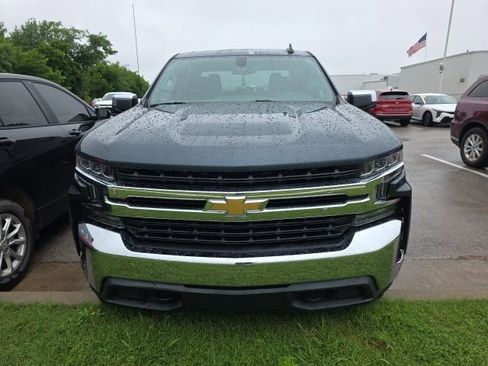 Used 2019 Chevrolet Silverado 1500 LT w/ Texas Edition AWD/4WD image 8