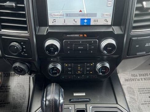 Used 2017 Ford F150 Lariat w/ Equipment Group 502A Luxury image 17