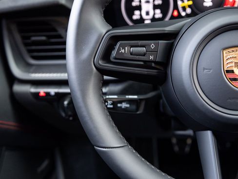 Certified 2026 Porsche 911 GT3 RWD image 15