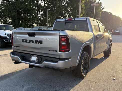 Used 2025 RAM 1500 Big Horn AWD/4WD image 5