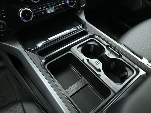 New 2026 Ford F250 Lariat w/ Black Appearance Package image 15