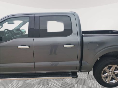 Used 2025 Ford F150 XLT w/ Equipment Group 301A Standard RWD image 29