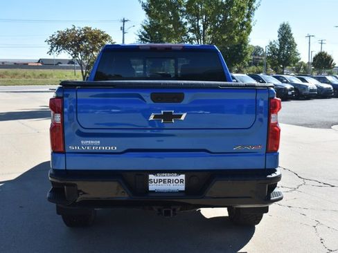 Used 2023 Chevrolet Silverado 1500 ZR2 w/ Technology Package image 6