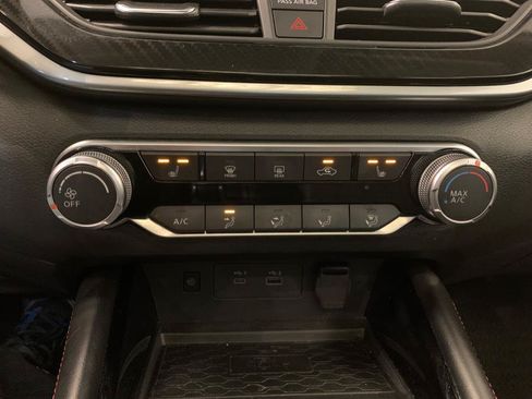 Used 2023 Nissan Altima 2.5 SR w/ SR Premium Package AWD/4WD image 33