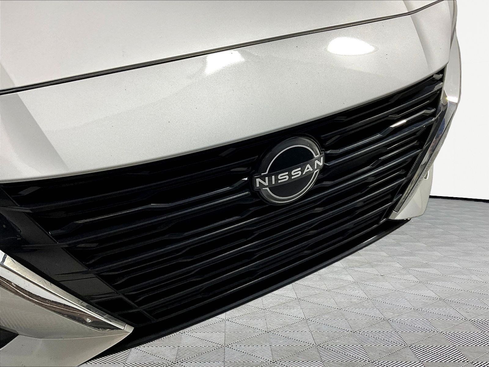 Certified 2024 Nissan Altima 2.5 SV FWD image 32