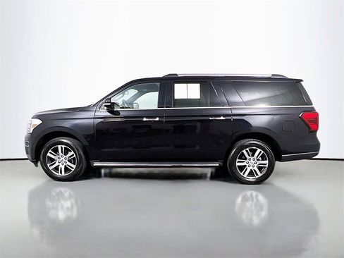 Used 2023 Ford Expedition Max Limited image 4