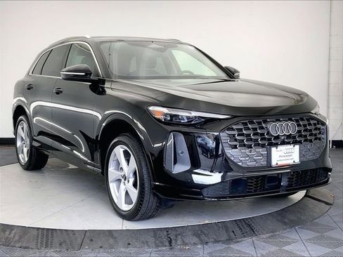 New 2025 Audi Q5 Premium Plus image 1