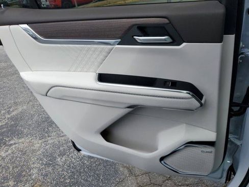 New 2026 GMC Acadia Denali w/ Super Cruise Package image 12