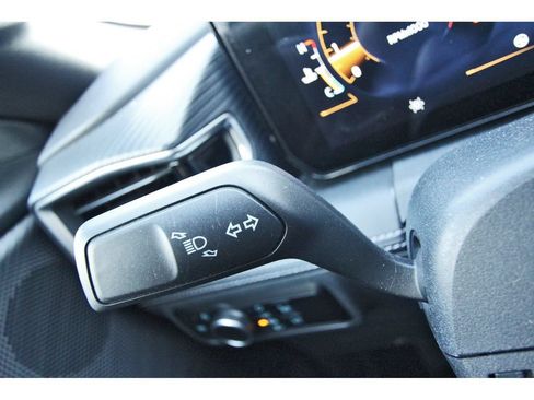 Used 2025 Ford Mustang Premium RWD image 16